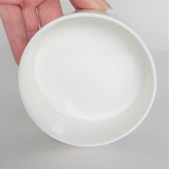 Wedgewood Venice Bone China Ring & Trinket Box - Picture 4 of 7